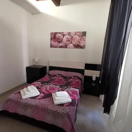 Casa 700 * Civitavecchia